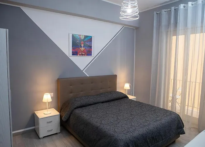 Zuroli Suite Nápoles