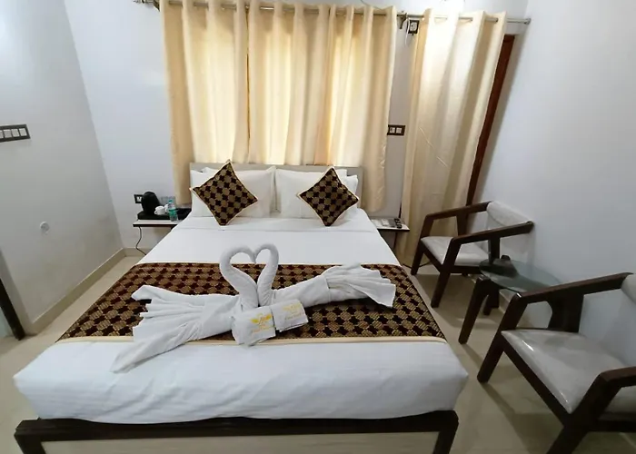 Hotel Aman Residency Prayagraj