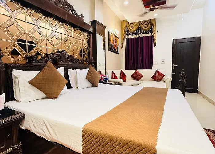 Hotel Shiva Intercontinental Just Near New Delhi Railway Station And Connaught Place
