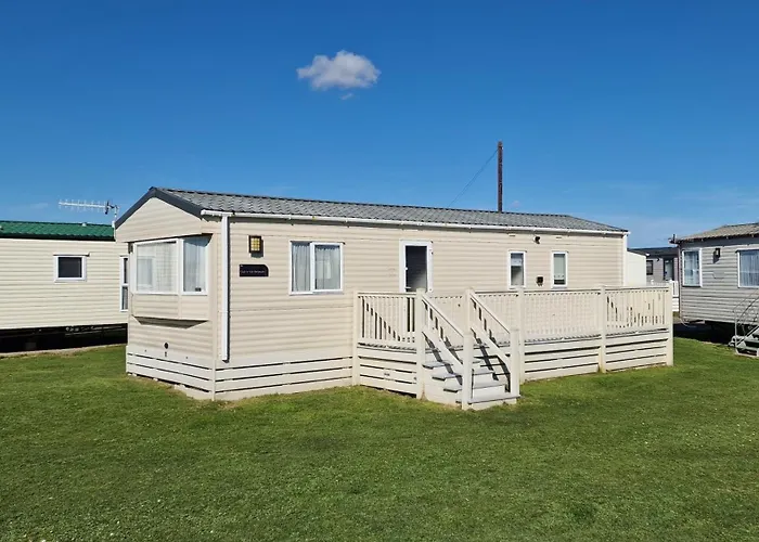 The Burrows Family Retreat, West Sands Holiday Selsey