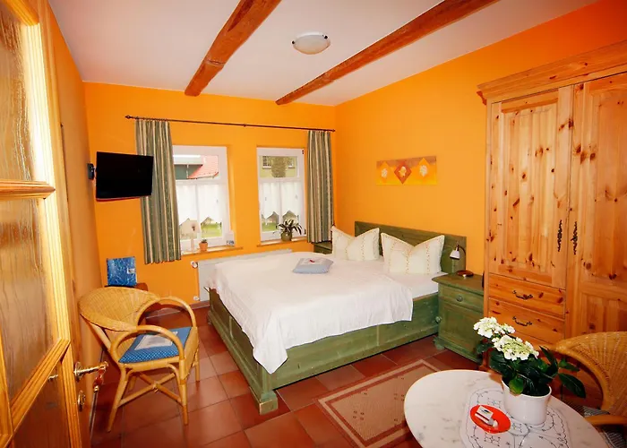 Hotel/Pension Bradhering Ahrenshoop