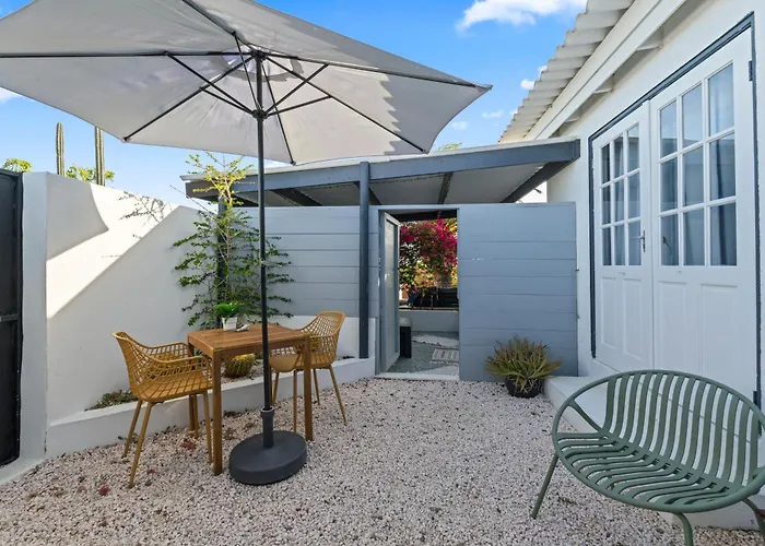 Saint Joris A Tiny Boutique Resort Willemstad