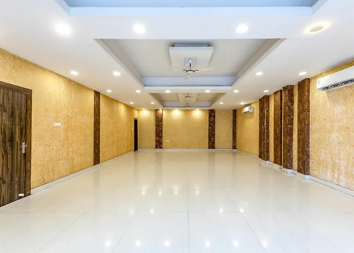 Fabhotel Ocean Pearl Bhopal