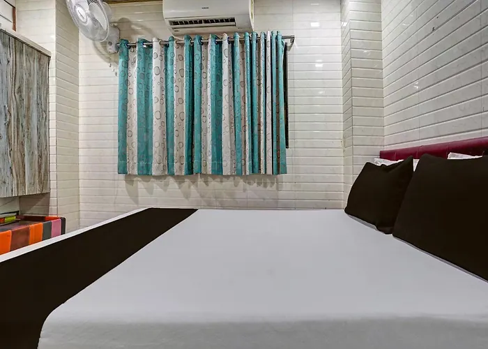 Hotel O Taj Lodging And Boarding Mumbai