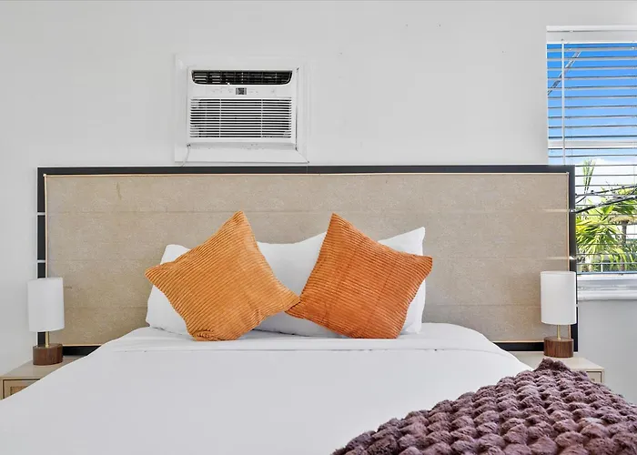 Coastal Sunset Hotel Hollywood