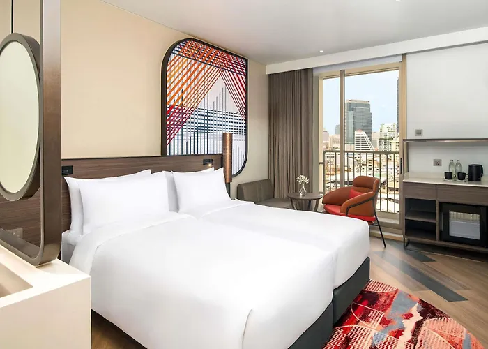 Mercure Bangkok Surawong