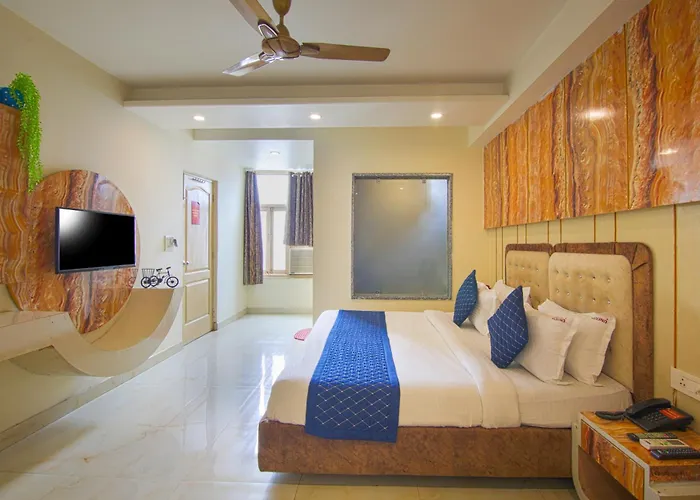 Hotel Klick International - 2 Min Walking From New Delhi Railway Station