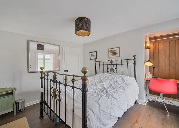Quiet, Charming Countryside Retreat Nr. The Capital Of The Cotswolds Hotel Cirencester