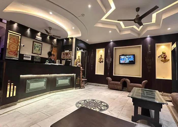 Peace Point Family Hotel By Akj New Delhi