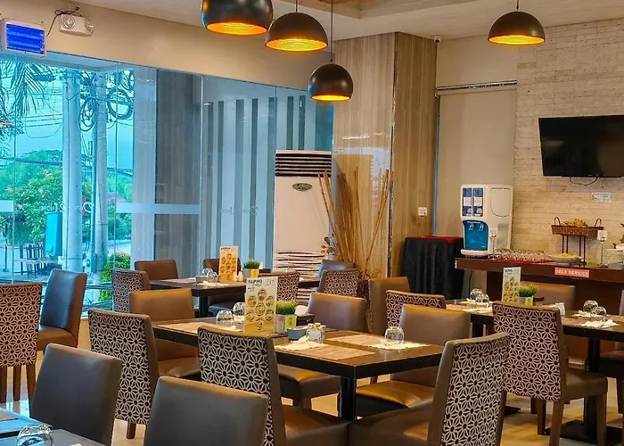 District 21 Hotel Iloilo City