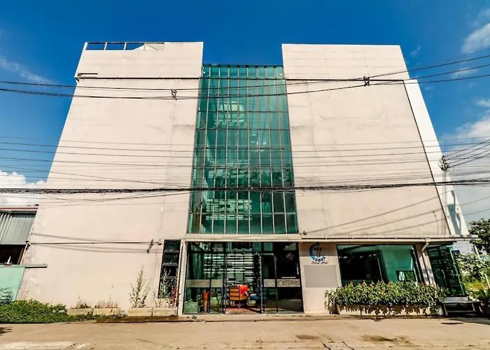 Oyo 412 7 Days Hotel เชียงใหม่