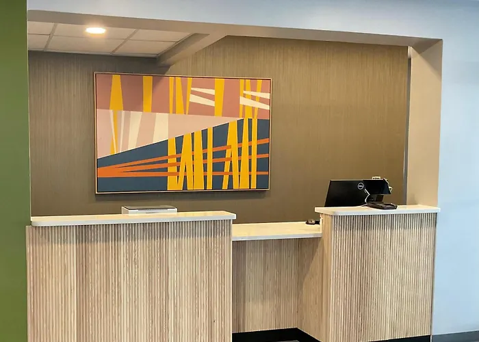 Clemmons Inn & Suites