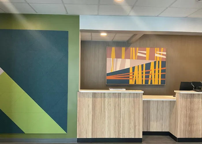 Clemmons Inn & Suites