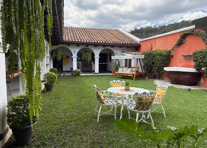 Luna Maya Boutique Hotel Antigua