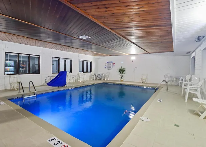 Grandstay Hotel & Suites Minocqua