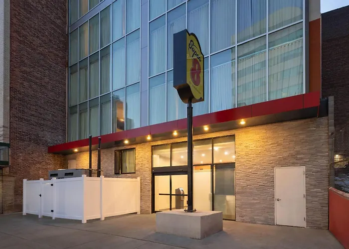 Super 8 By Wyndham Bronx Near Stadium Nueva York