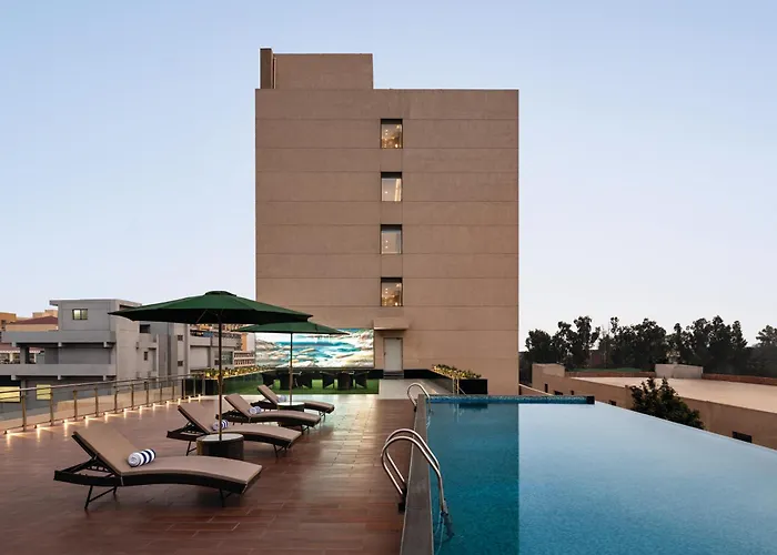 Ramada Encore By Wyndham Bhiwadi Phool Bagh Chowk