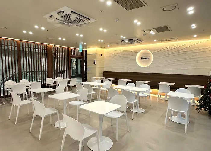 Villiv Inn-The City Namsan Seoul