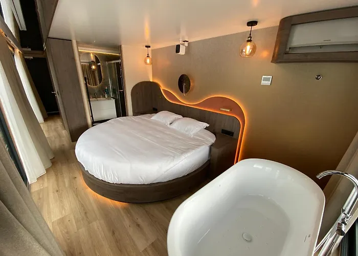 Hotel L'Escale Royale La Ferté-sous-Jouarre Marne Meaux