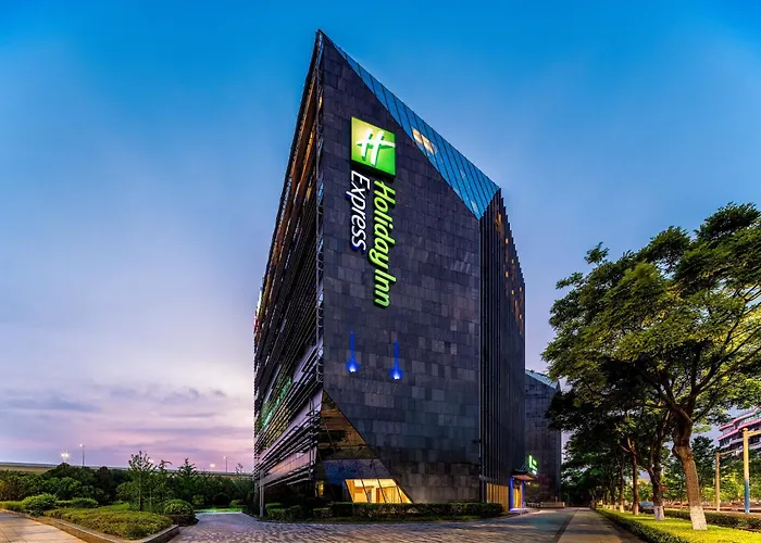 Holiday Inn Express Shanghai Hongqiao Cbd By Ihg