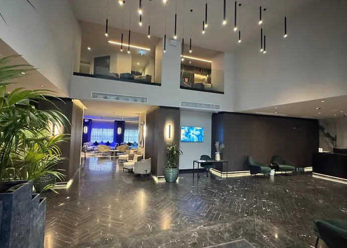 Aste Hotel Saint Julian's
