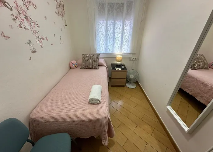 Habitaciones en la calle Valencia Barcelona