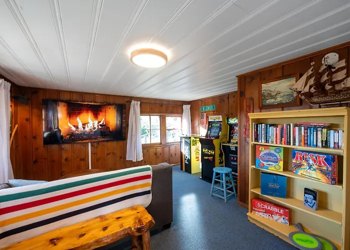 The Woodsman Lodge Eureka Springs