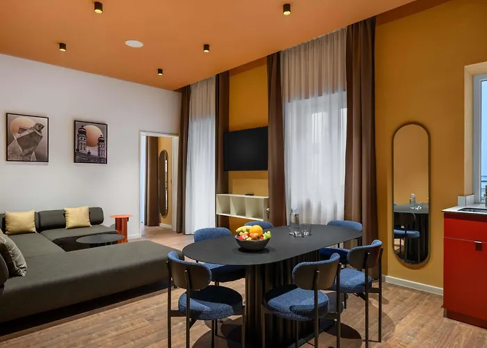 You Hotel Budapest - Handwritten Collection