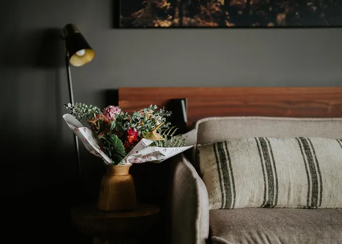 Wood Hotel & Spa Saint-Paul