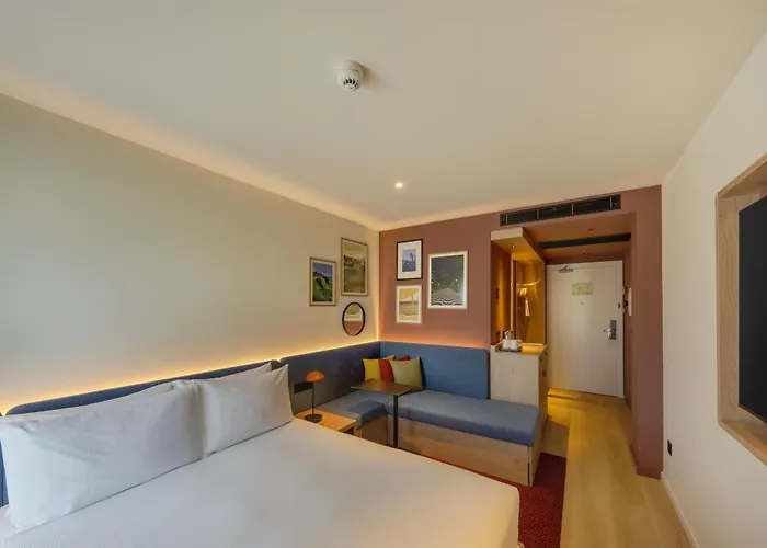 Hampton By Hilton Alicante Airport