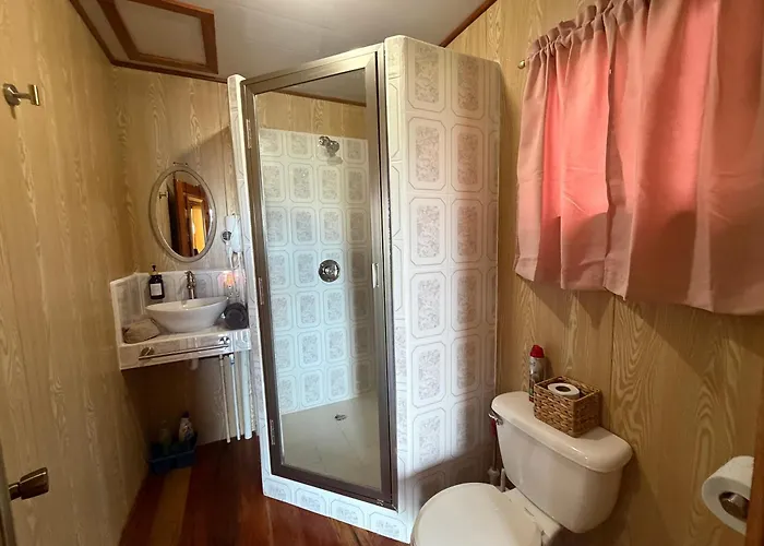 Sunshine Cabanas At Ocean View Dangriga