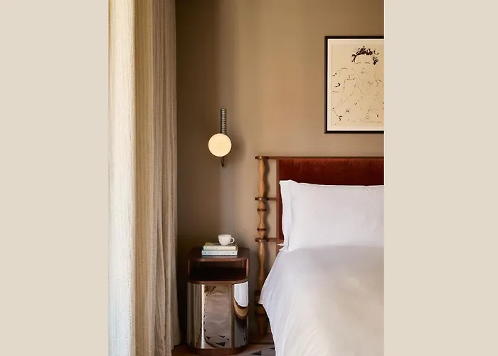 The Newman Hotel London