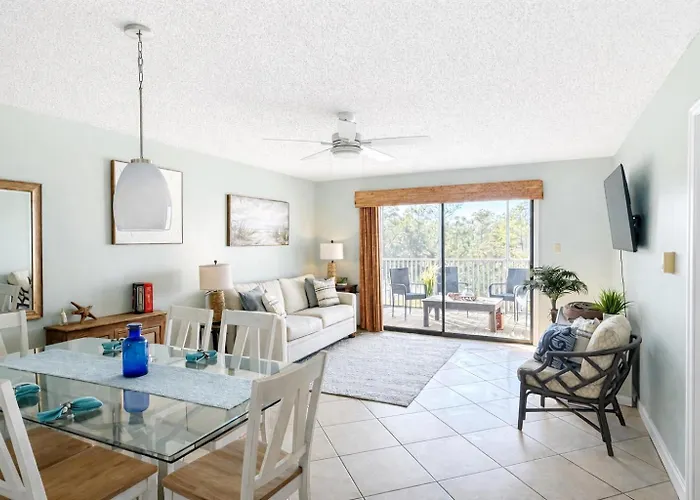 Latitude 107 2 Bedroom Walk To Beach Orange Beach