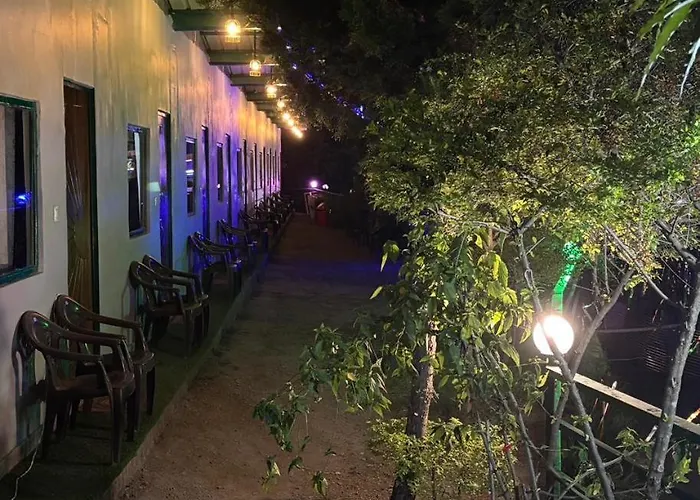 Maasa Retreat & Resort Shivpuri 