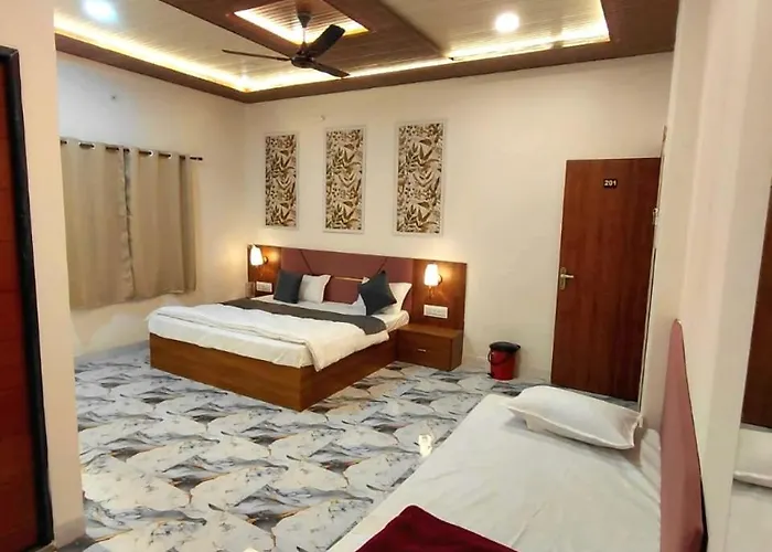 Hotel Morvi Palace Ujjain