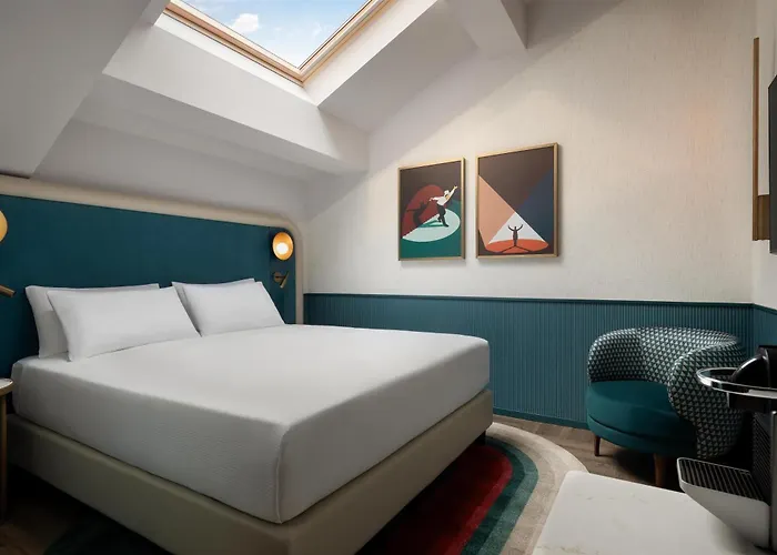 Puccini Hotel Milan, Tapestry Collection By Hilton