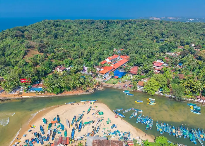 River Deck Baga Beach Front Calangute