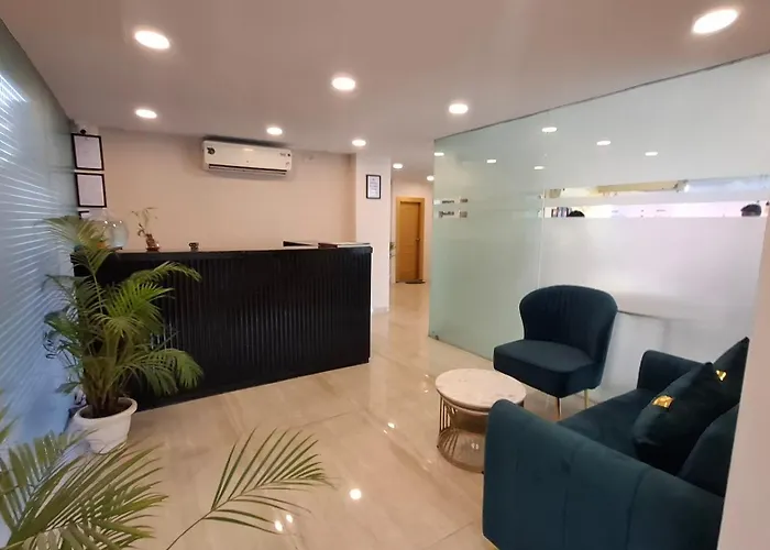 Hotel Consulate Kolkata