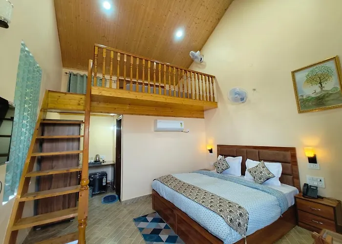 Hotel Aasra Paradise Dharamshala