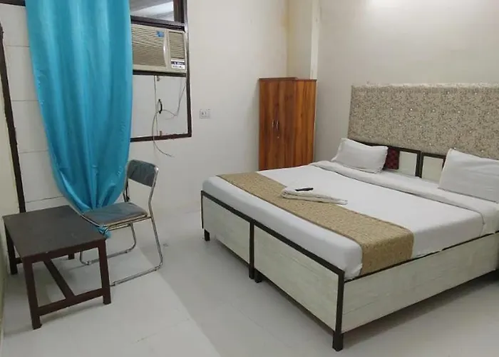 Hotel M C Residence New Delhi