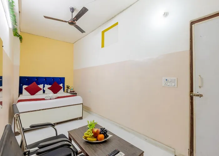 Hotel M C Residence New Delhi
