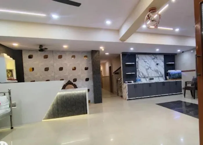 Hotel Shreenidhi Dwarka