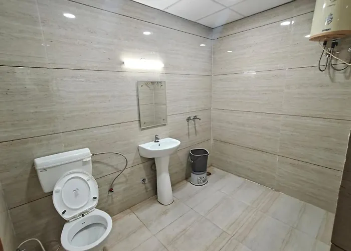 Bedi'S Lodge Jammu