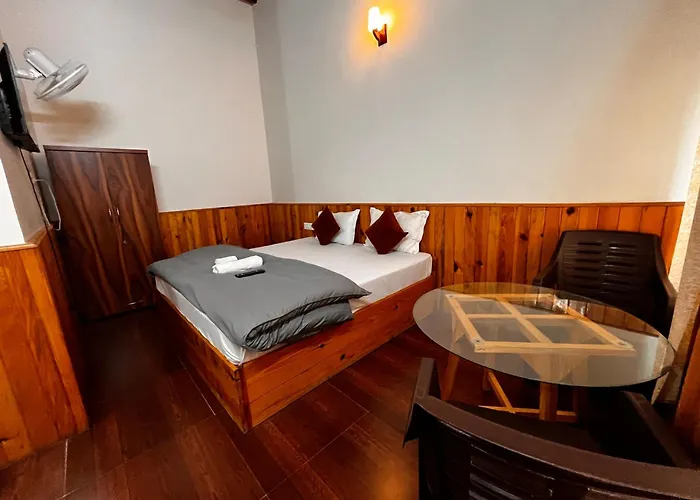 Hidden Mountain Resort Almora