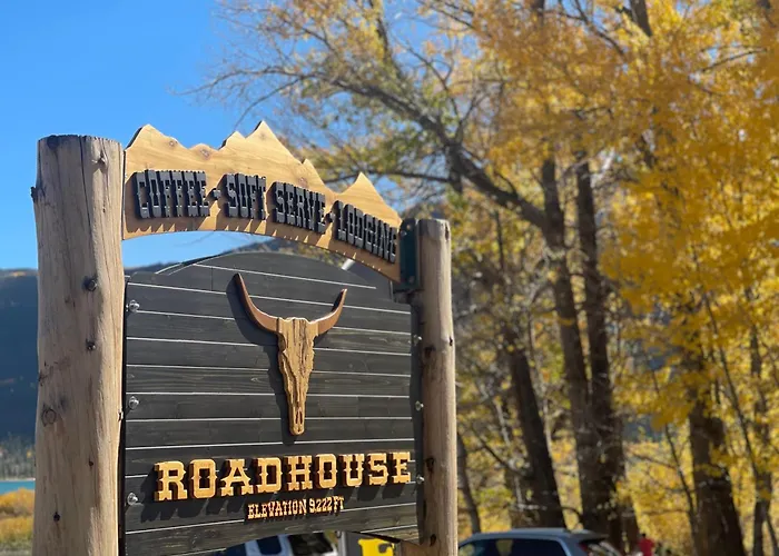 Roadhouse Lodge & Coffee Shop Twin Lakes 