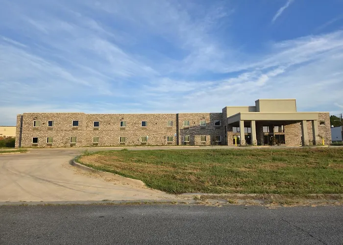 Red Lion Inn & Suites Adairsville