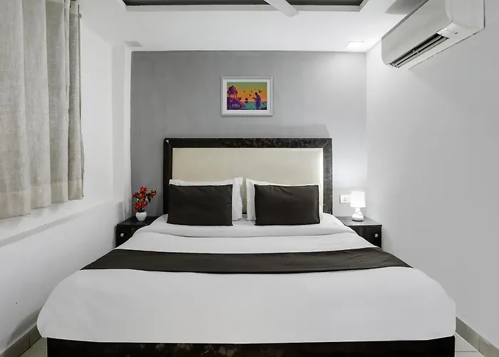 Hotel O Mannat Near Lotus Temple New Delhi