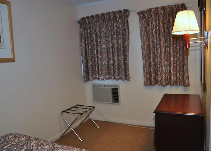 Merrimac Inn And Suite Williamsburg