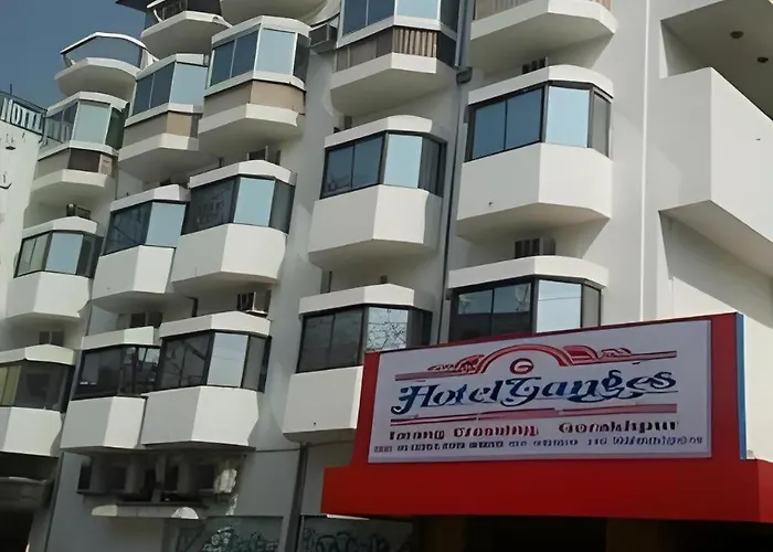 Hotel Savvy Ganges Gorakhpur