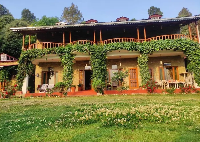 Chevron Mountain Villa Kausani